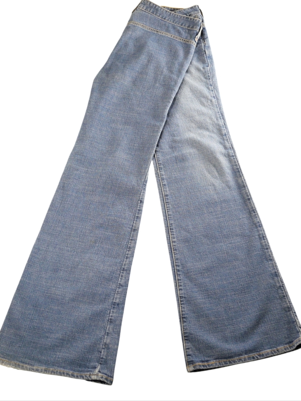Levi's Superlow Flared Denim Jeans Y2K Style Medium Wash Size 9